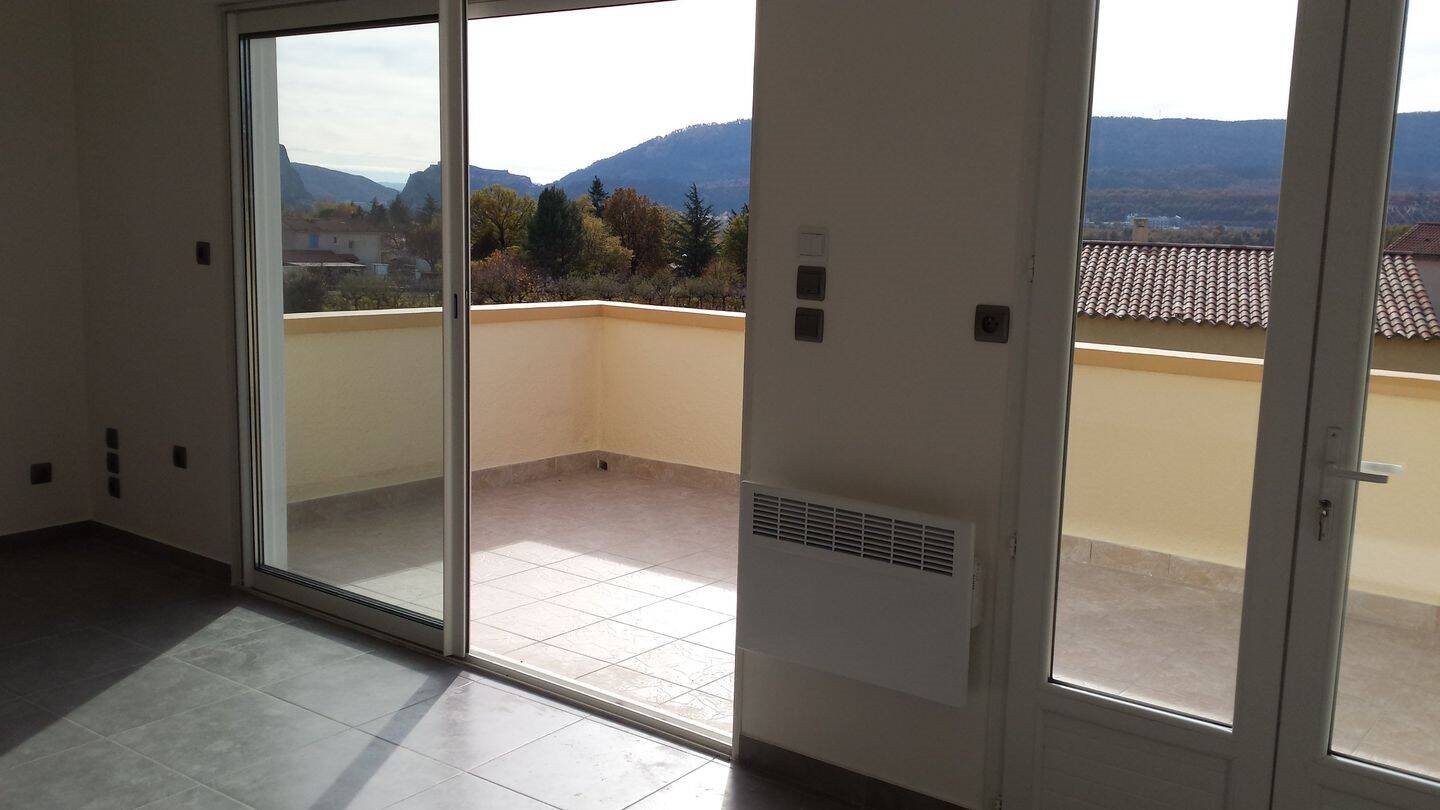 Maison à louer, 90m², Sisteron