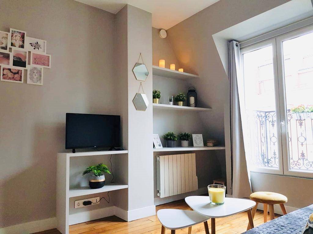 Appartement à louer, 17m², Paris 17ème
