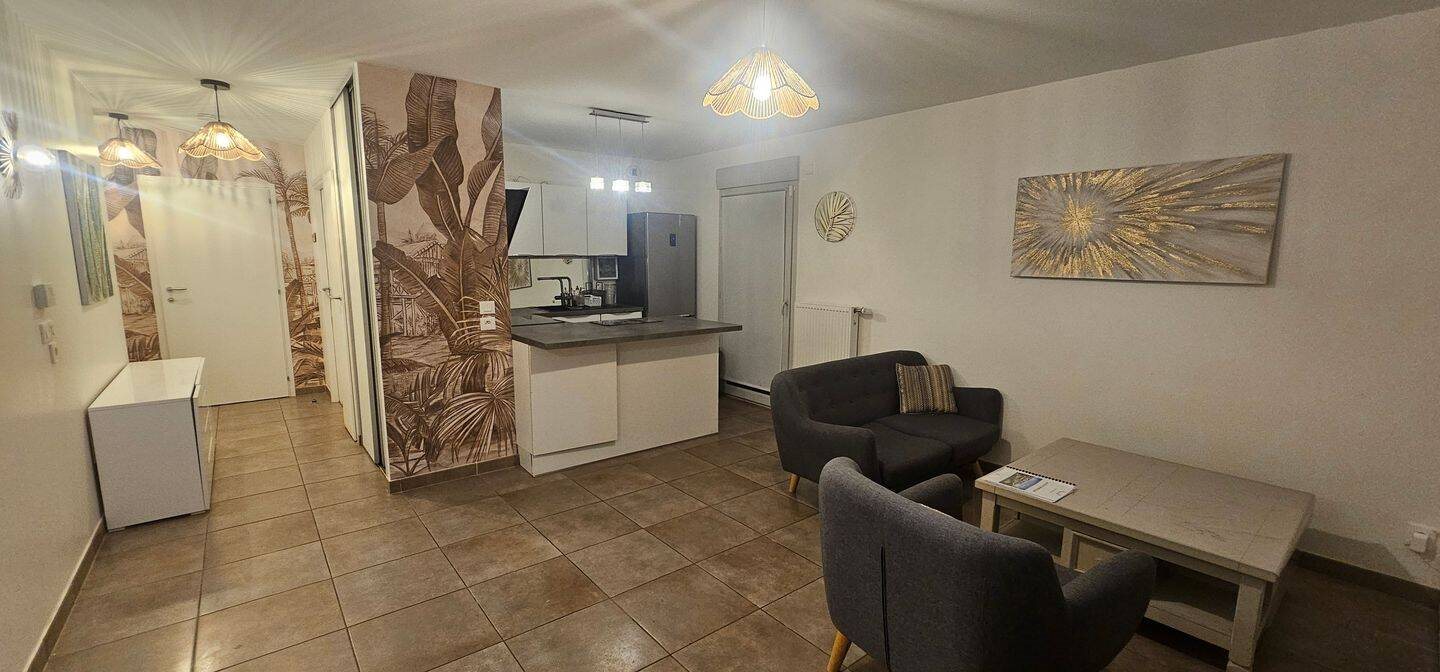 Appartement à louer, 47m², Saint-Genis-Pouilly