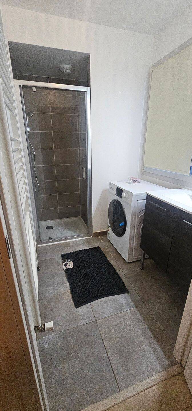 Appartement à louer, 47m², Saint-Genis-Pouilly