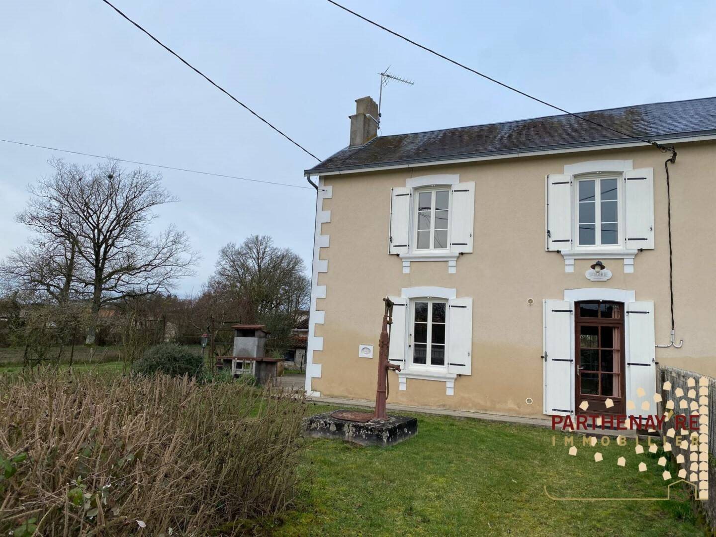 Maison à vendre, 96m², Pompaire