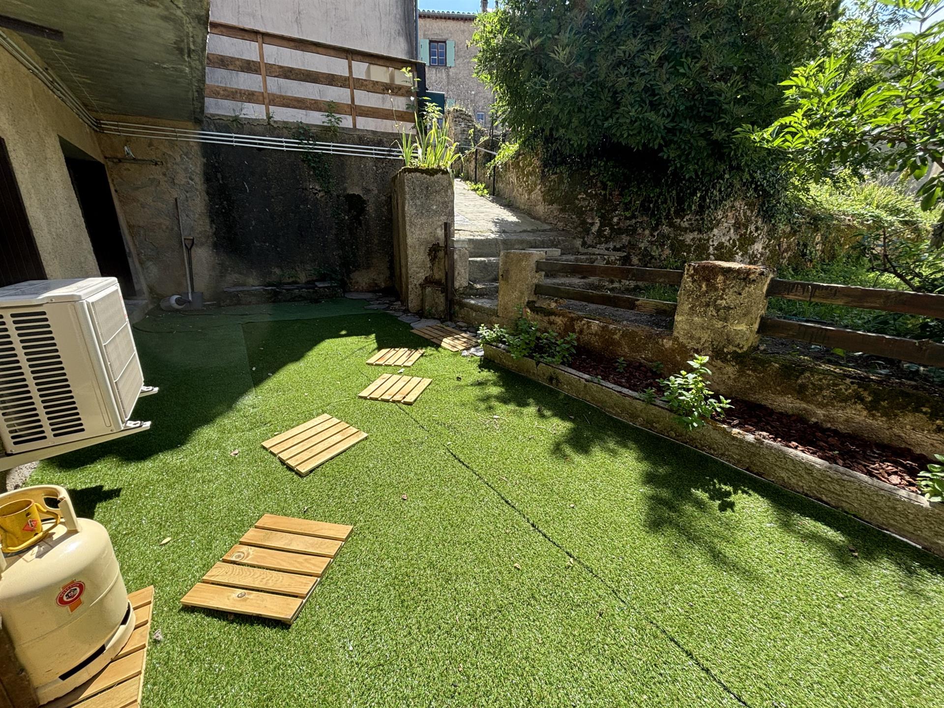 Appartement à louer, 50m², Saissac