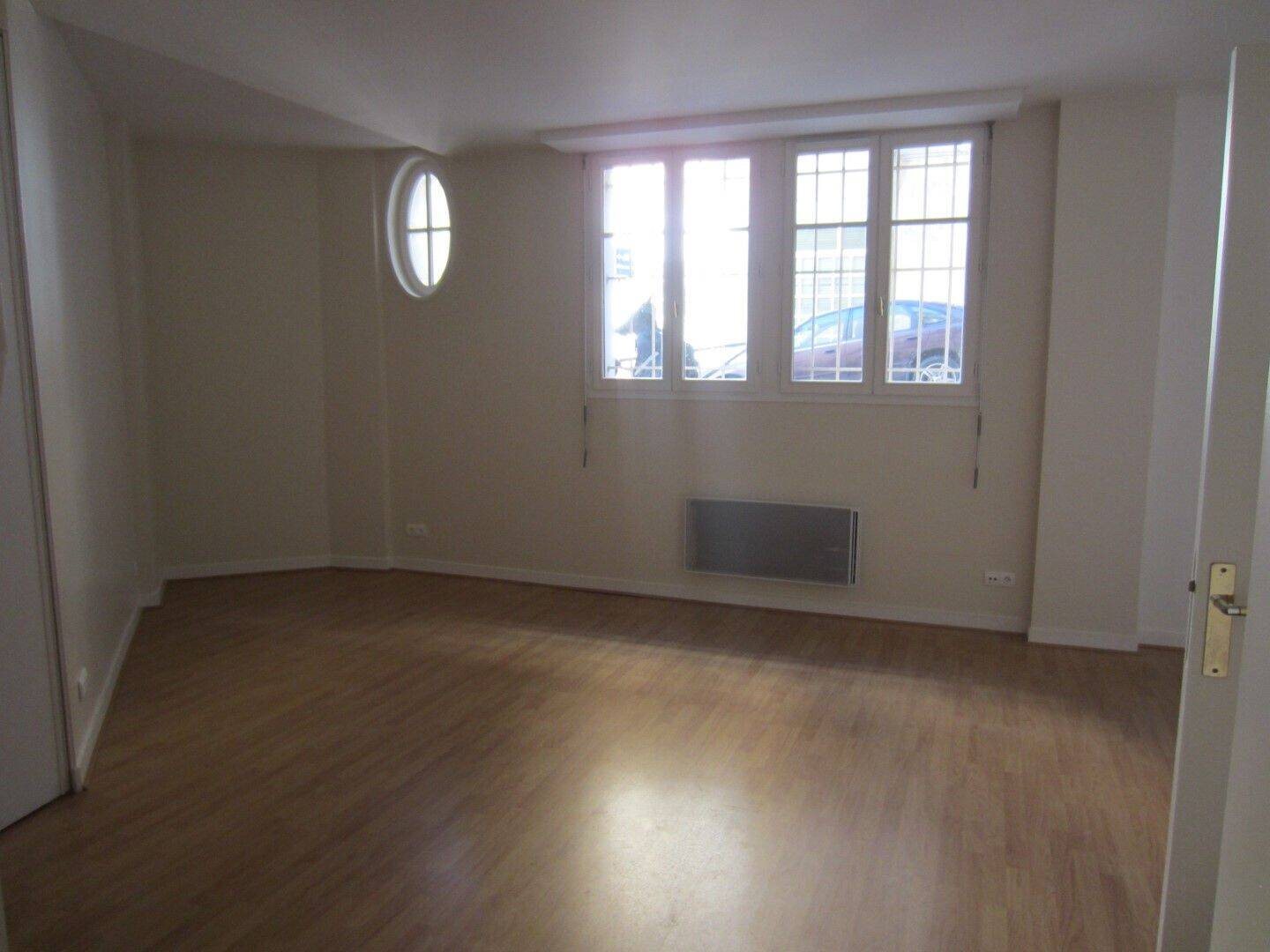 Appartement à louer, 38m², Paris 20ème