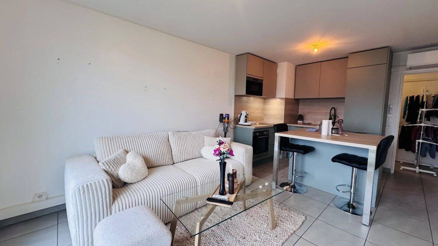 Appartement à louer, 59m², Nice