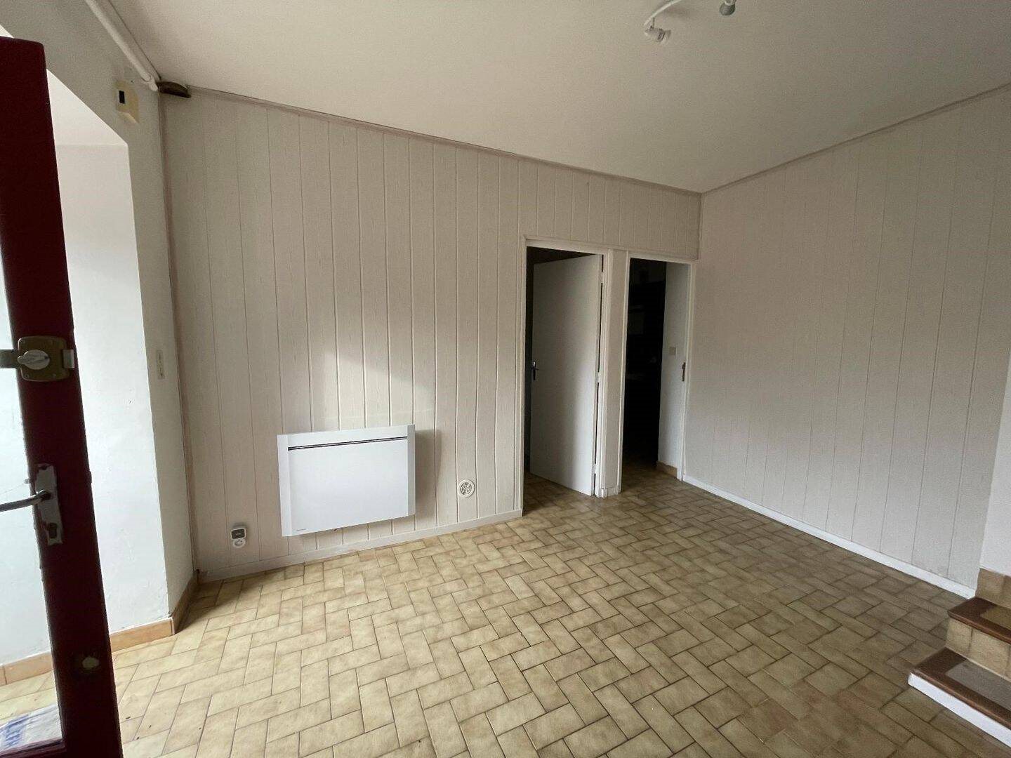 Appartement à louer, 91m², Lussas