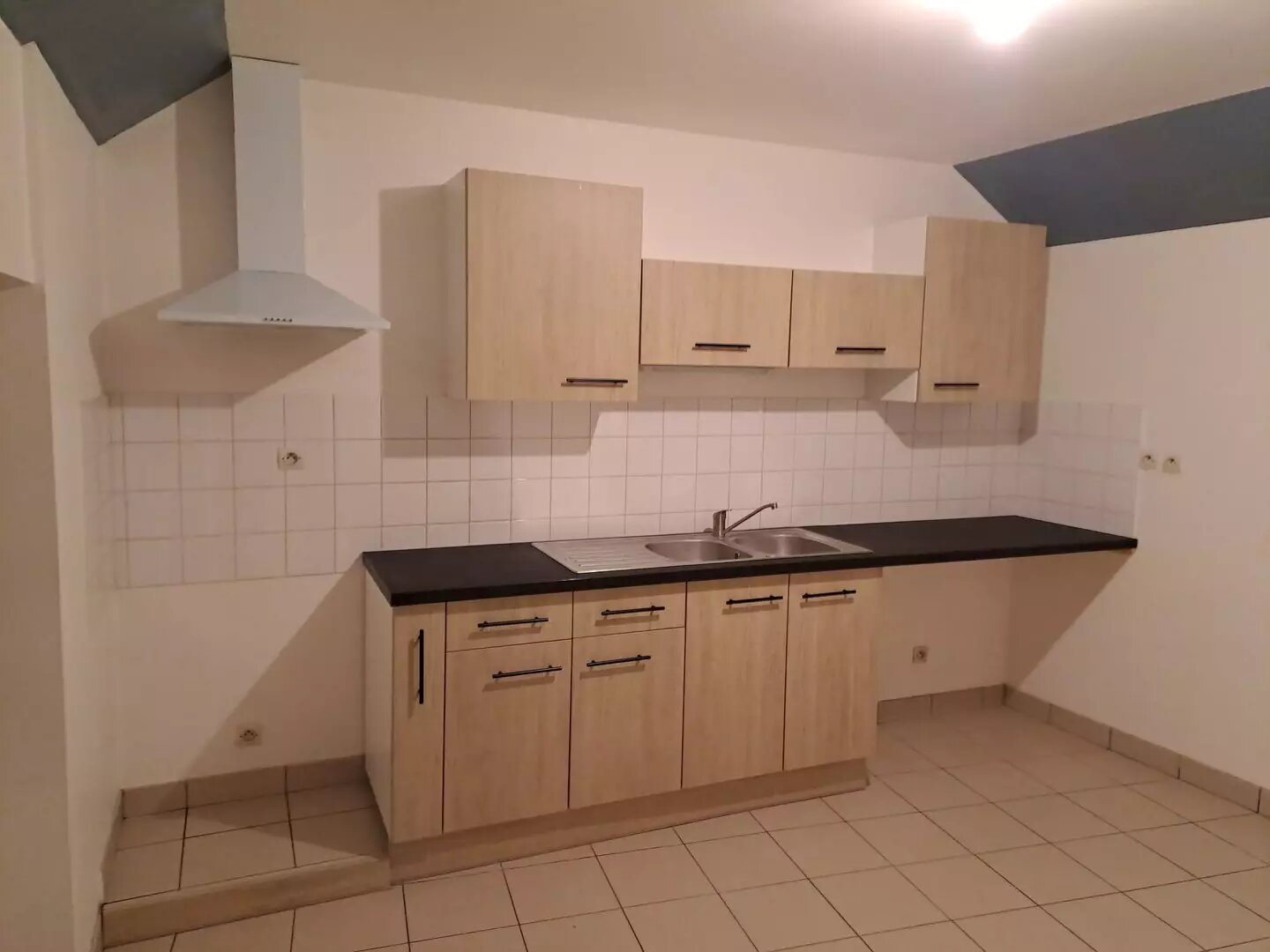 Appartement à louer, 76m², Vion