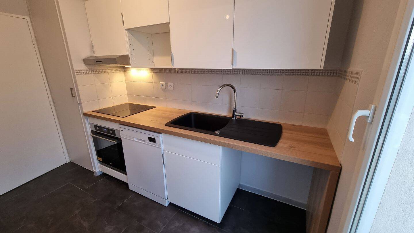 Appartement à louer, 64m², Lyon 8ème