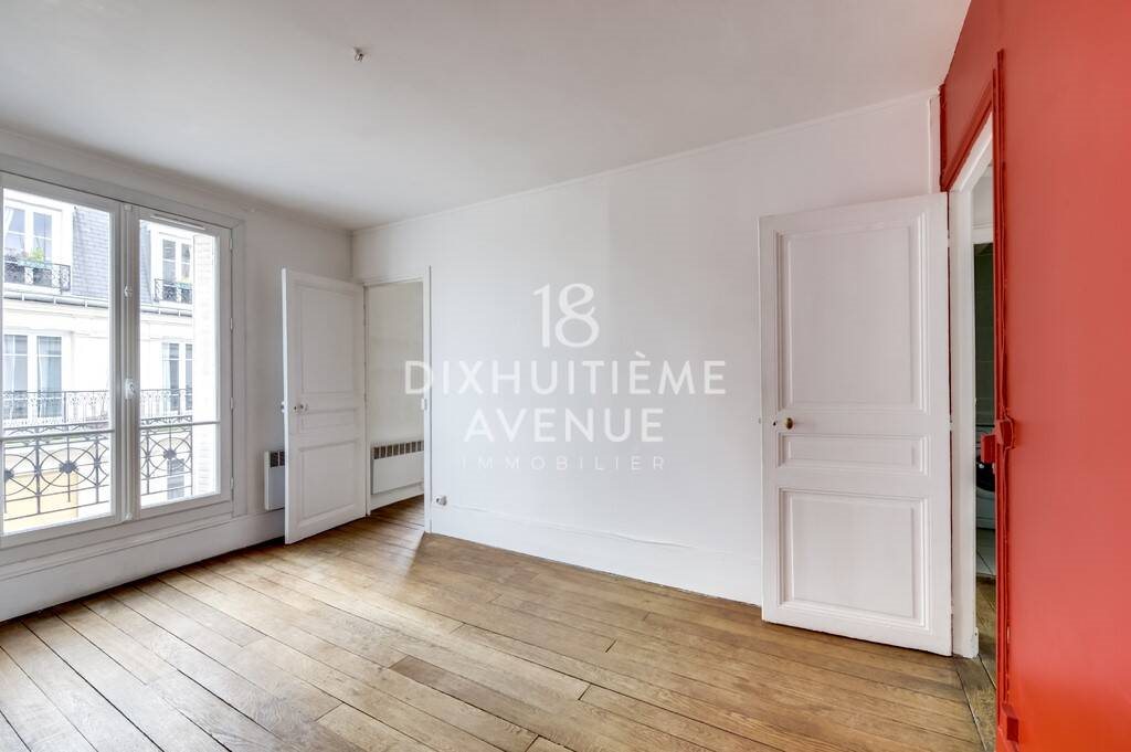 Appartement à louer, 35m², Paris 18ème