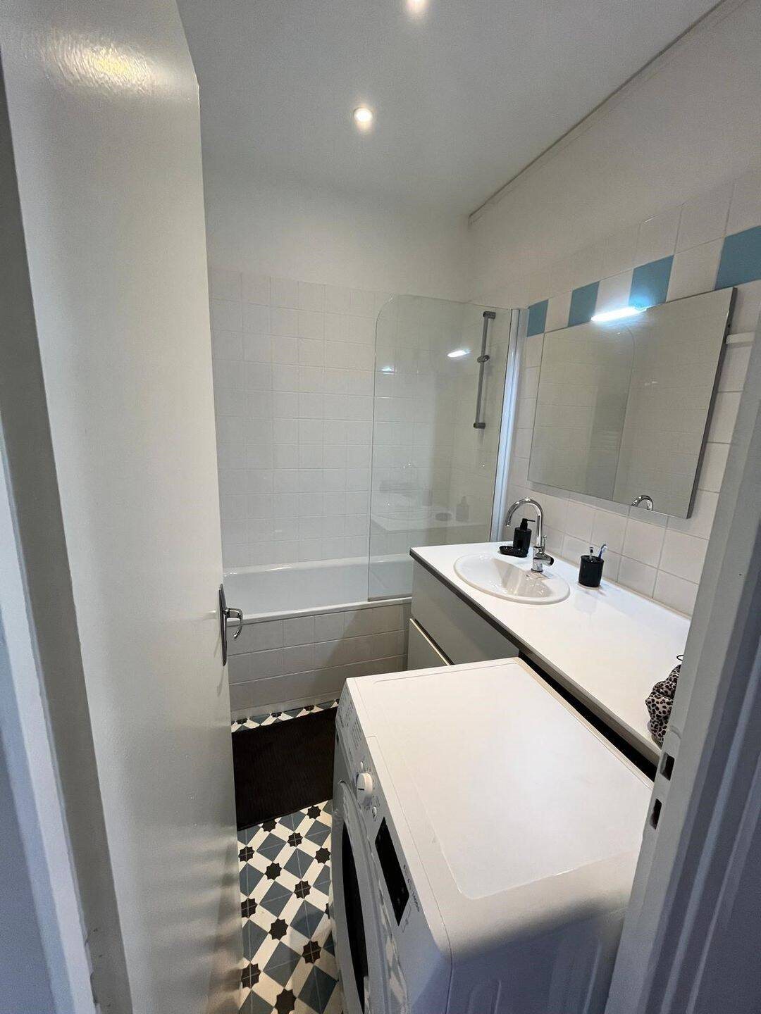 Appartement à louer, 338m², Lyon 7ème