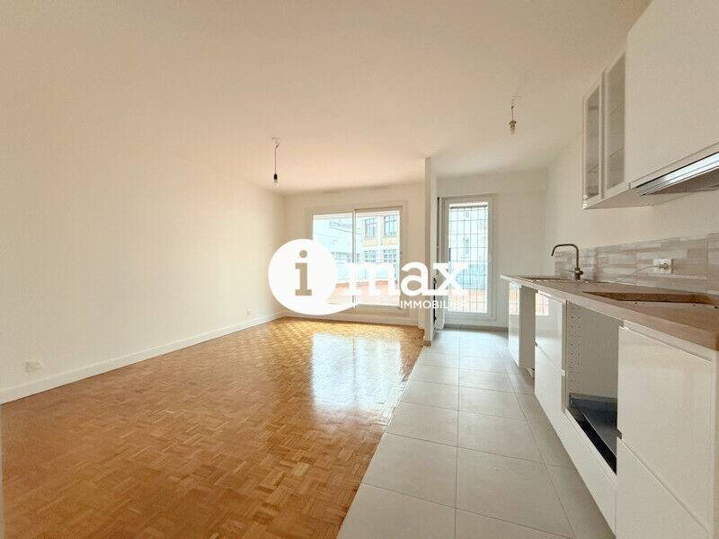 Appartement à louer, 46m², Paris 19ème