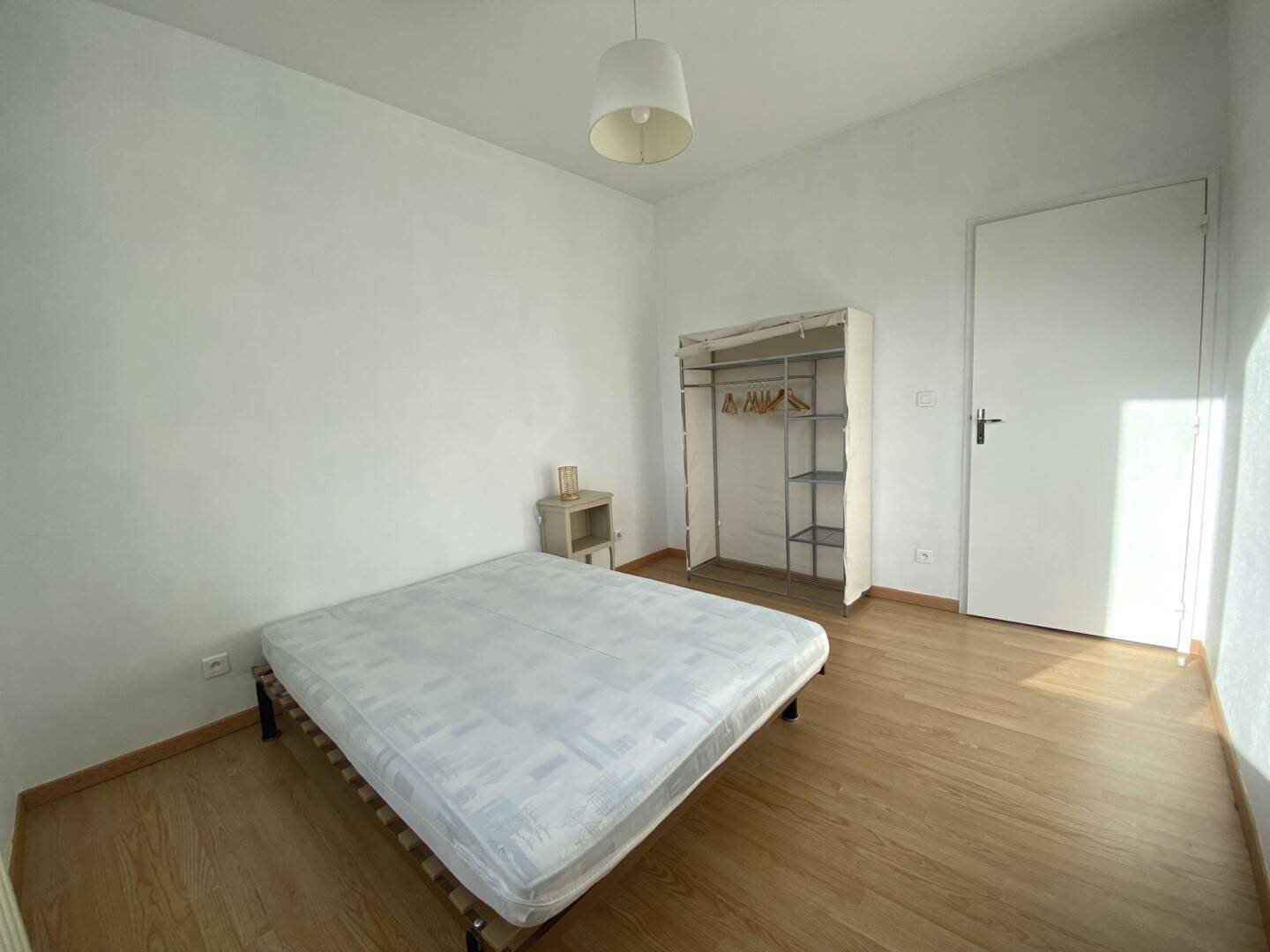 Appartement à louer, 41m², Saint-Etienne