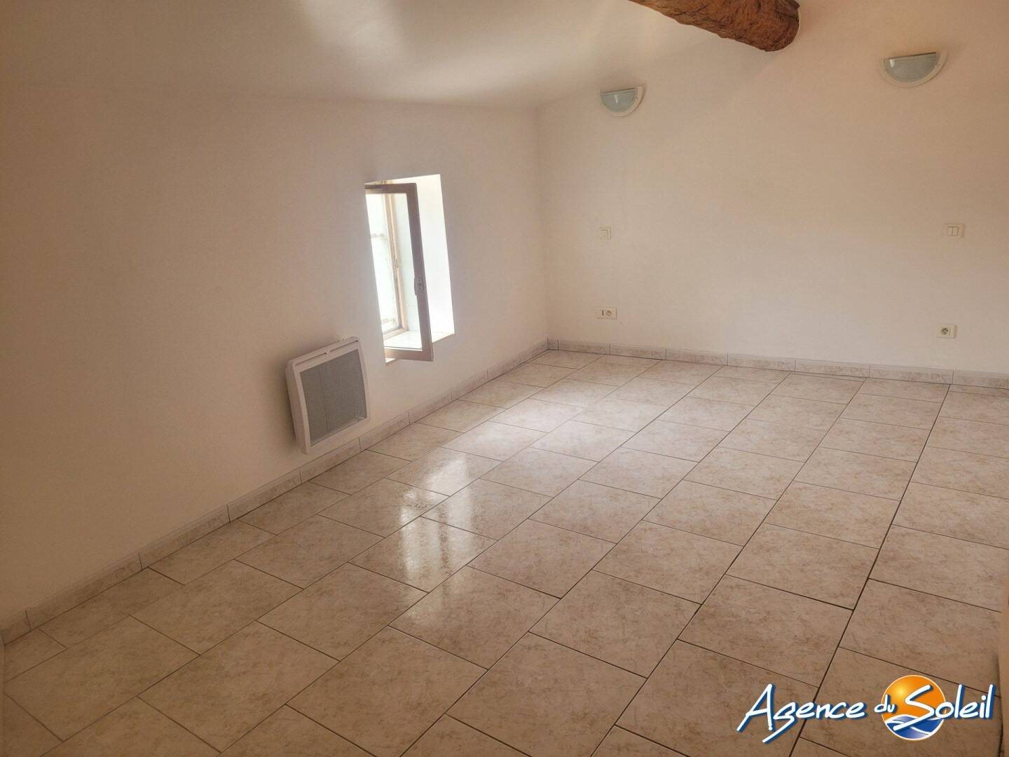 Appartement à louer, 47m², Olonzac