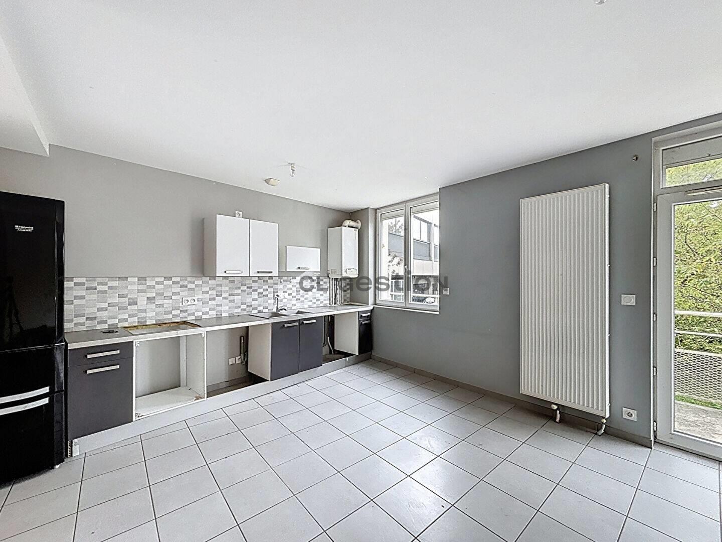 Appartement à louer, 62m², Pont-d'Ain