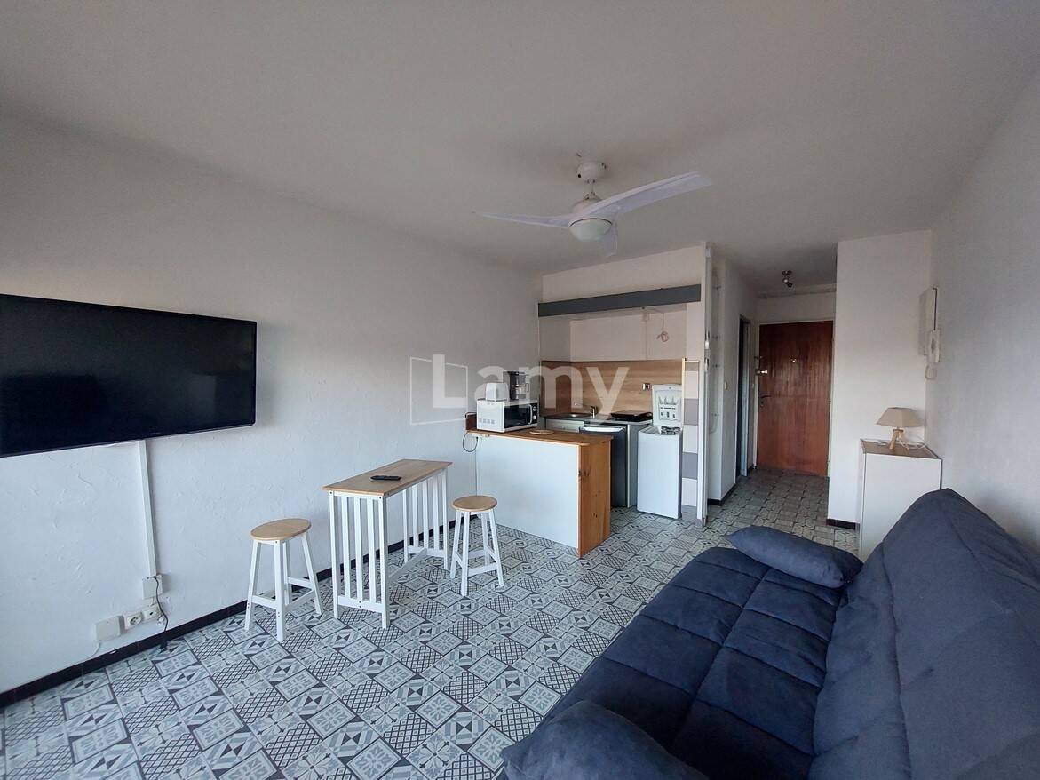 Appartement à louer, 23m², Nîmes