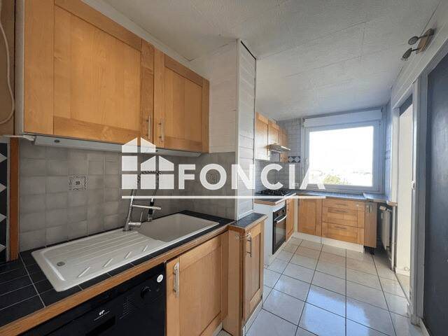 Appartement à louer, 77m², Firminy