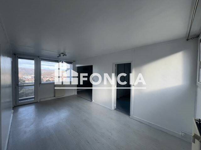 Appartement à louer, 77m², Firminy