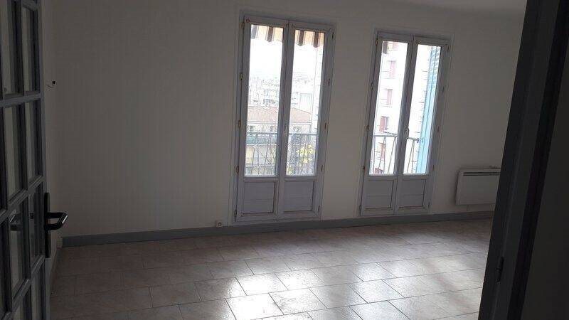 Appartement à louer, 63m², Marseille 4ème