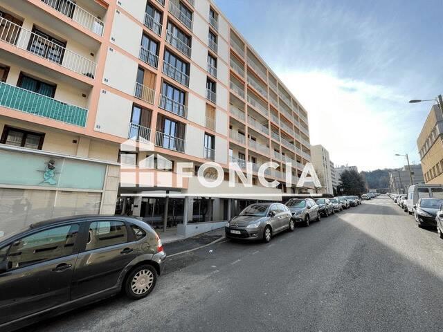 Appartement à louer, 39m², Saint-Etienne