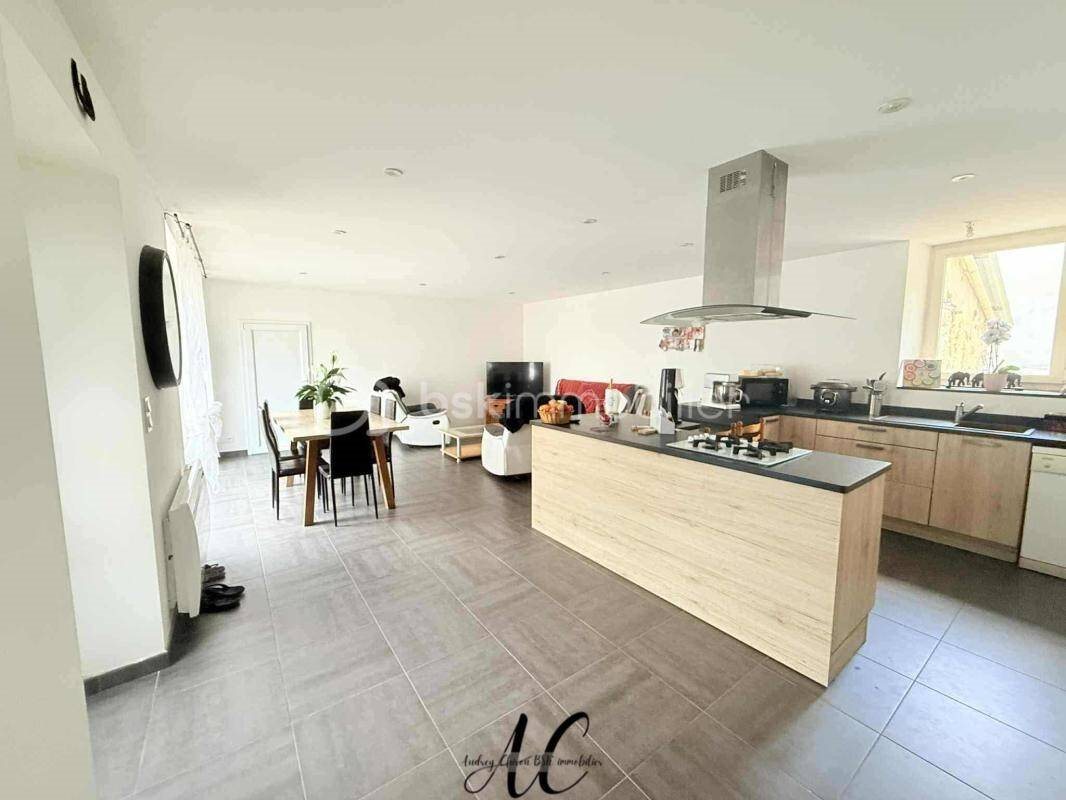 Maison à vendre, 106m², Saint-Denis-d'Anjou