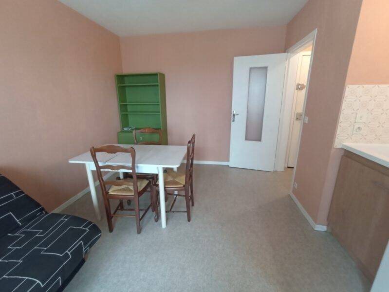 Appartement à louer, 27m², Clermont-Ferrand