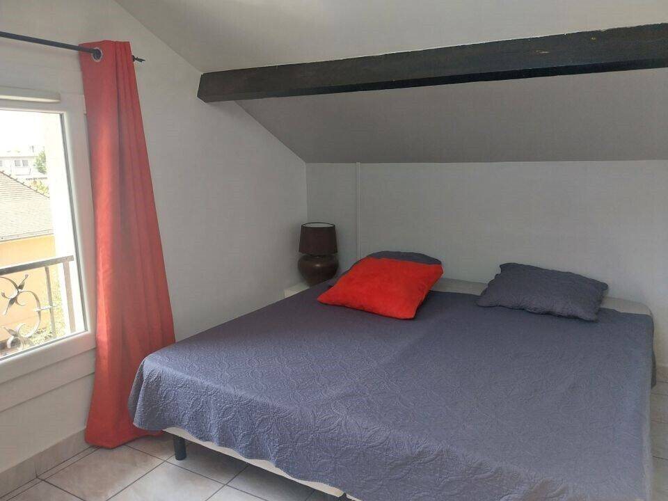 Appartement à louer, 26m², Vénissieux