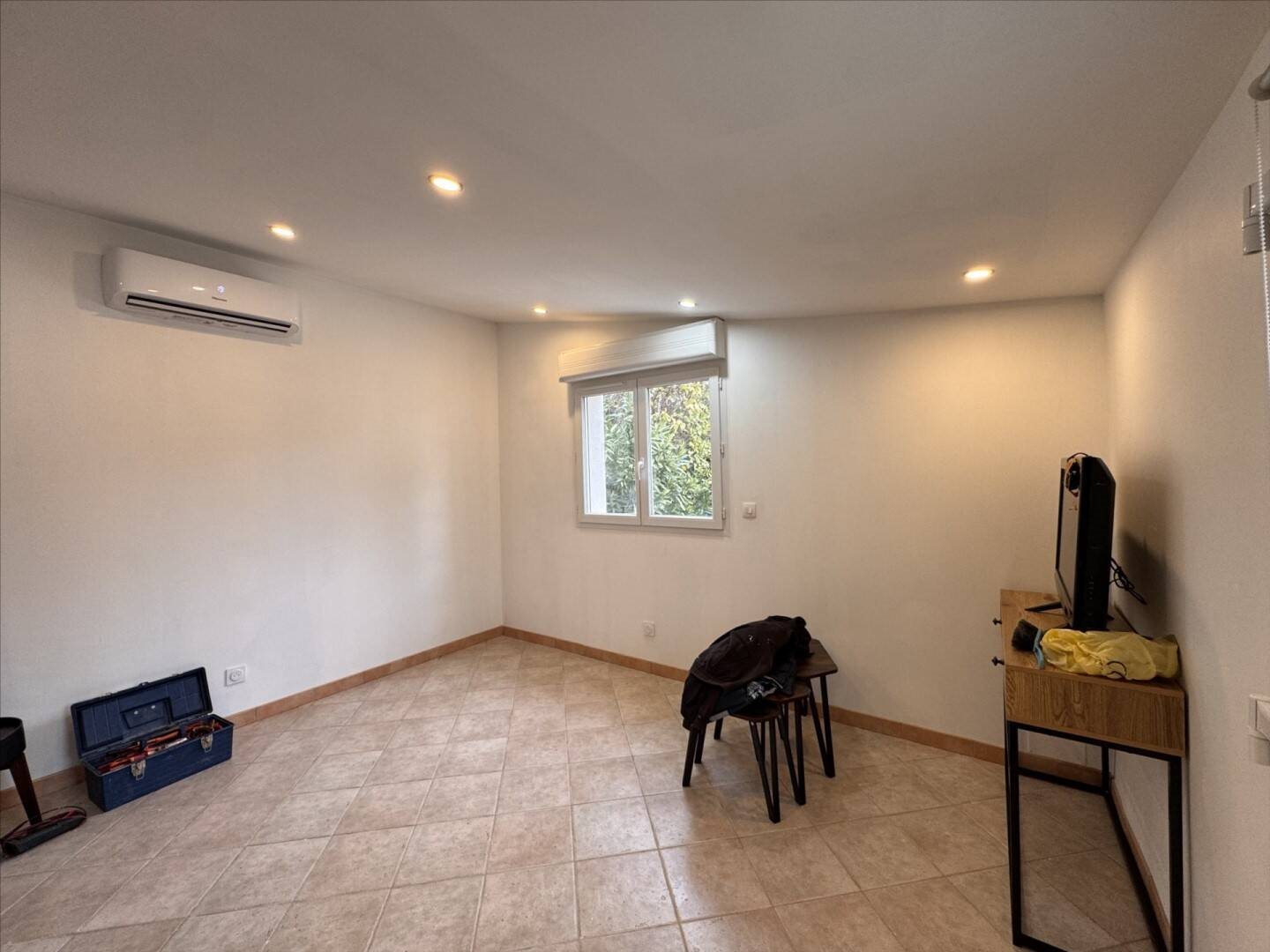 Appartement à louer, 35m², Saint-Restitut