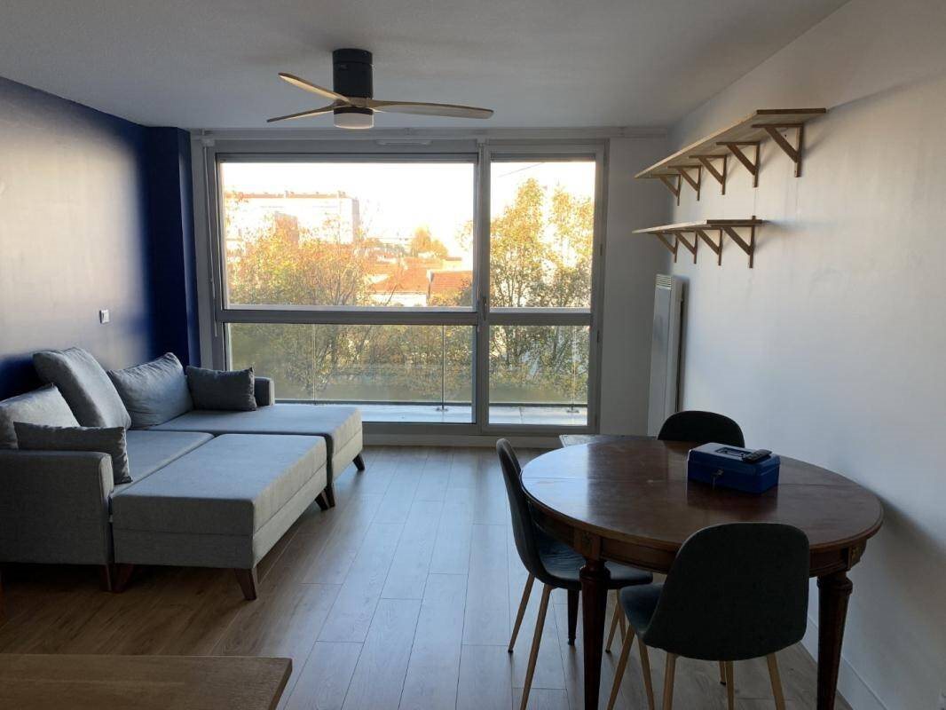 Appartement à louer, 44m², Bordeaux