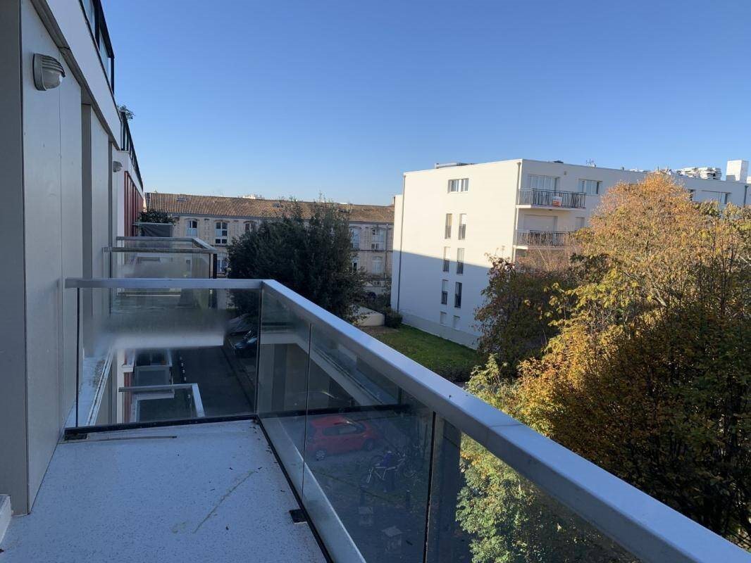 Appartement à louer, 44m², Bordeaux