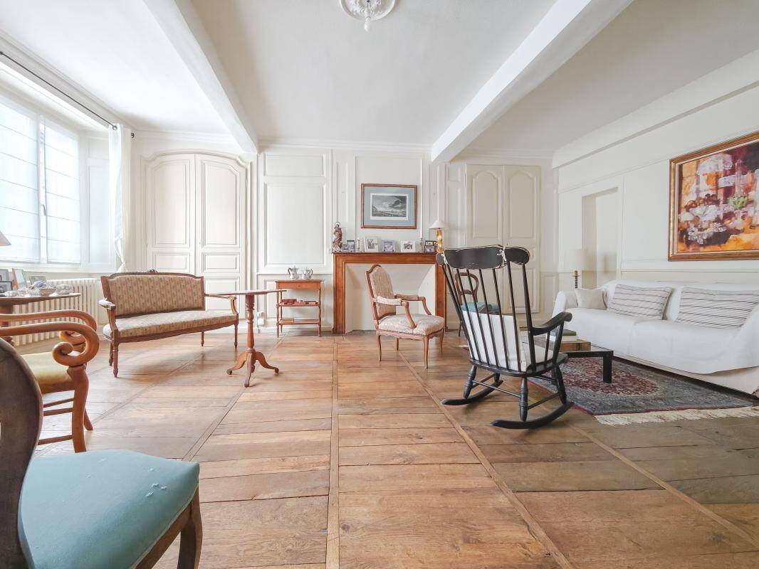 Appartement à vendre, 250m², Aurillac