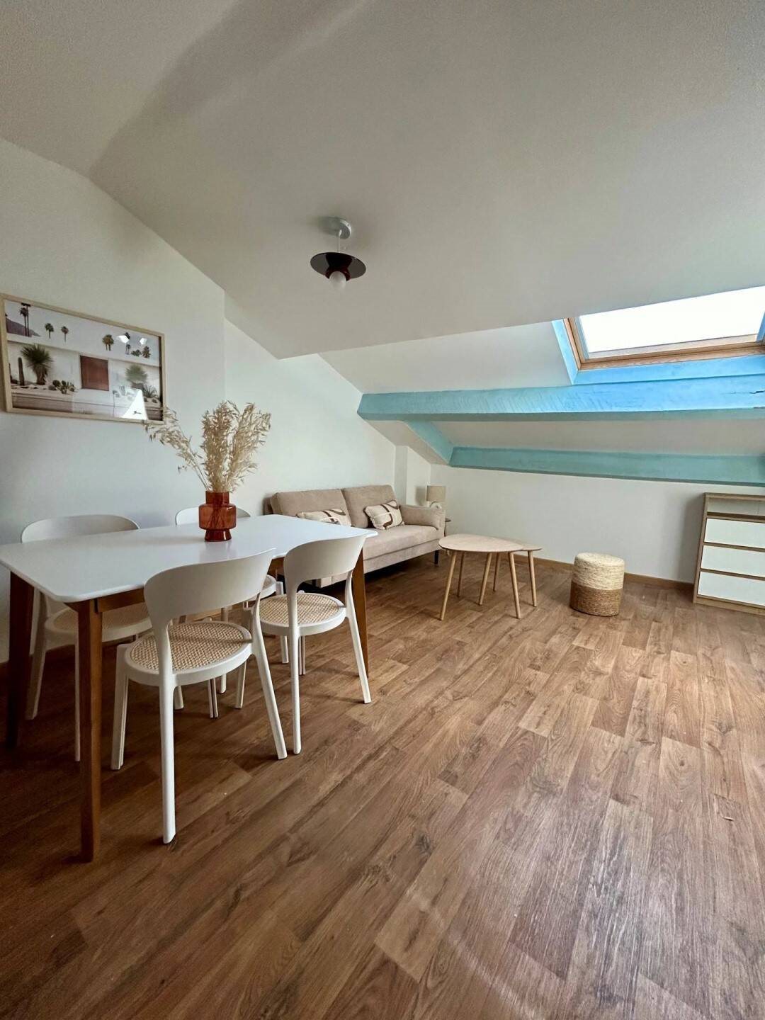 Appartement à louer, 19m², Marseille 1er