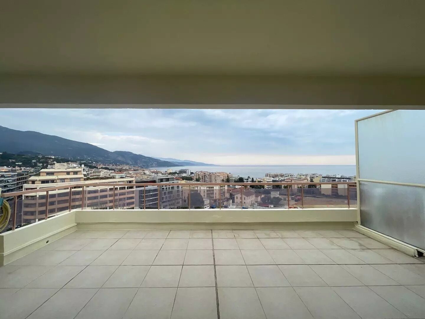 Appartement à louer, 49m², Roquebrune-Cap-Martin