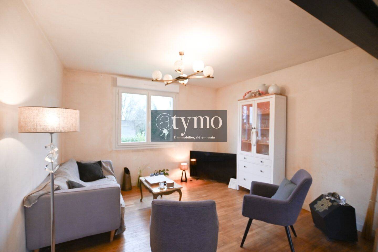 Maison à vendre, 106m², Saint-Servais