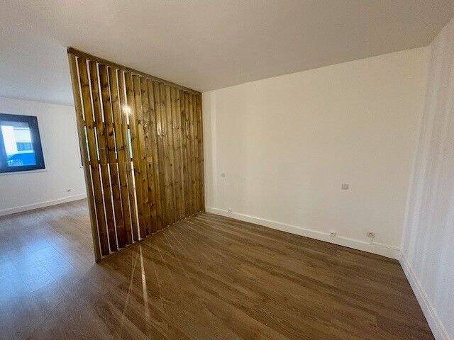 Appartement à louer, 45m², Saint-Max