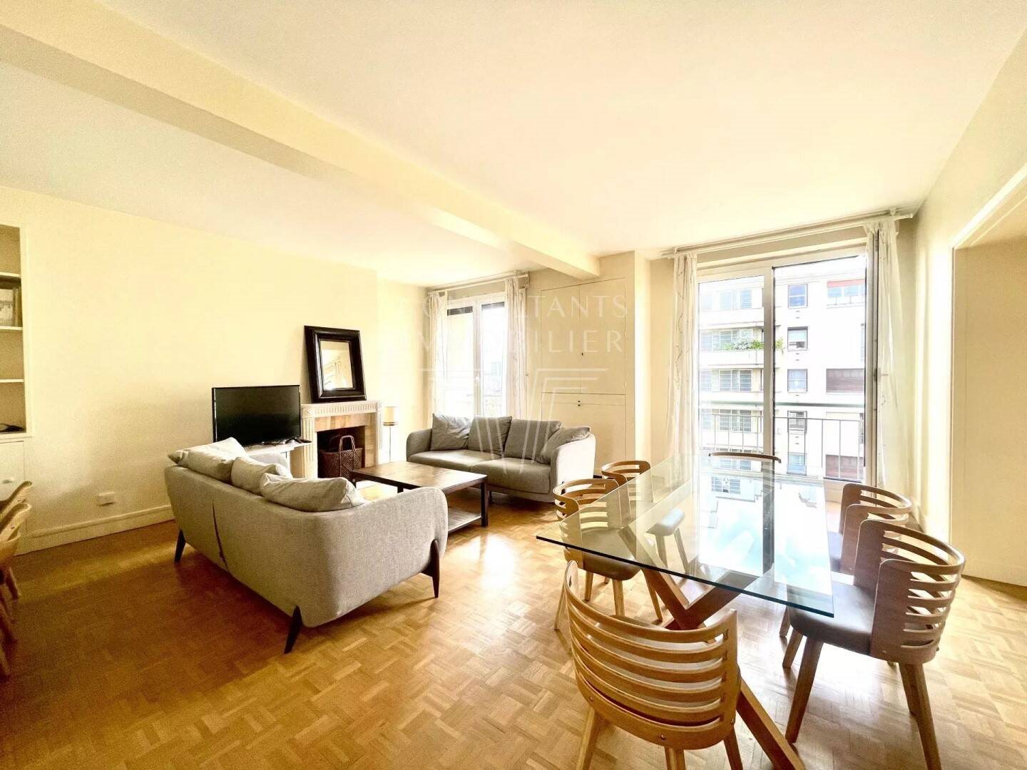 Appartement à louer, 84m², Paris 16ème