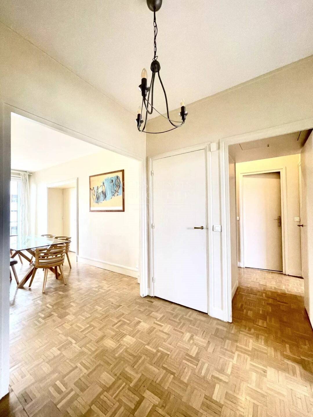 Appartement à louer, 84m², Paris 16ème