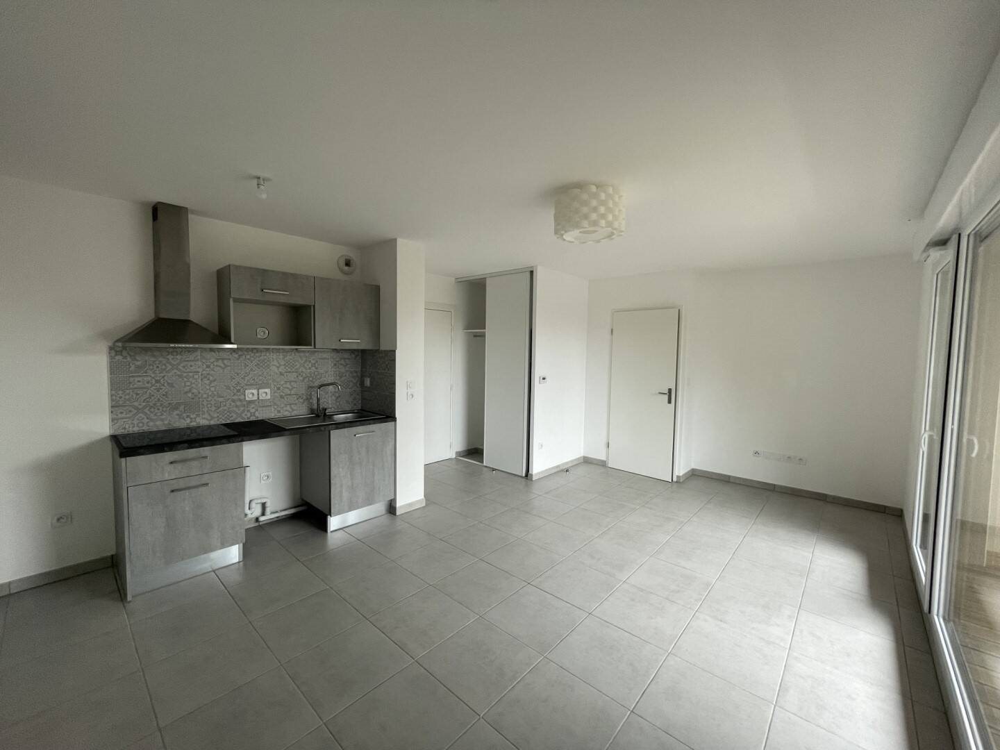 Appartement à louer, 43m², Péchabou