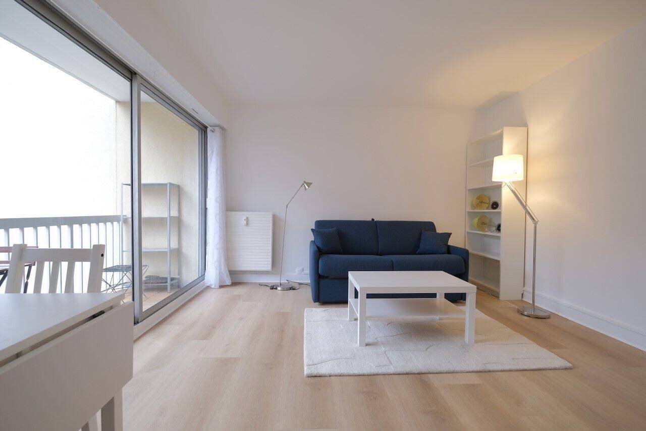 Appartement à louer, 26m², Paris 18ème