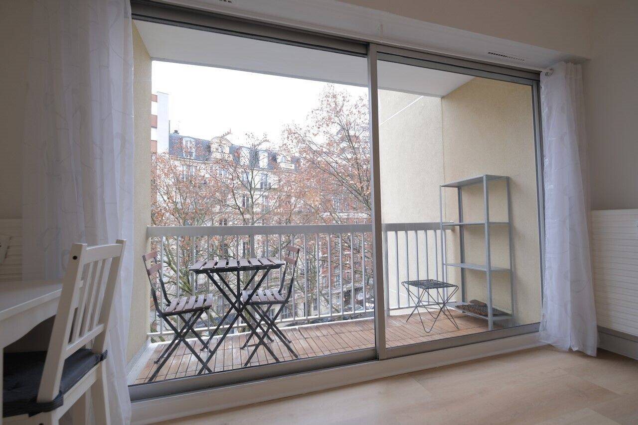 Appartement à louer, 26m², Paris 18ème