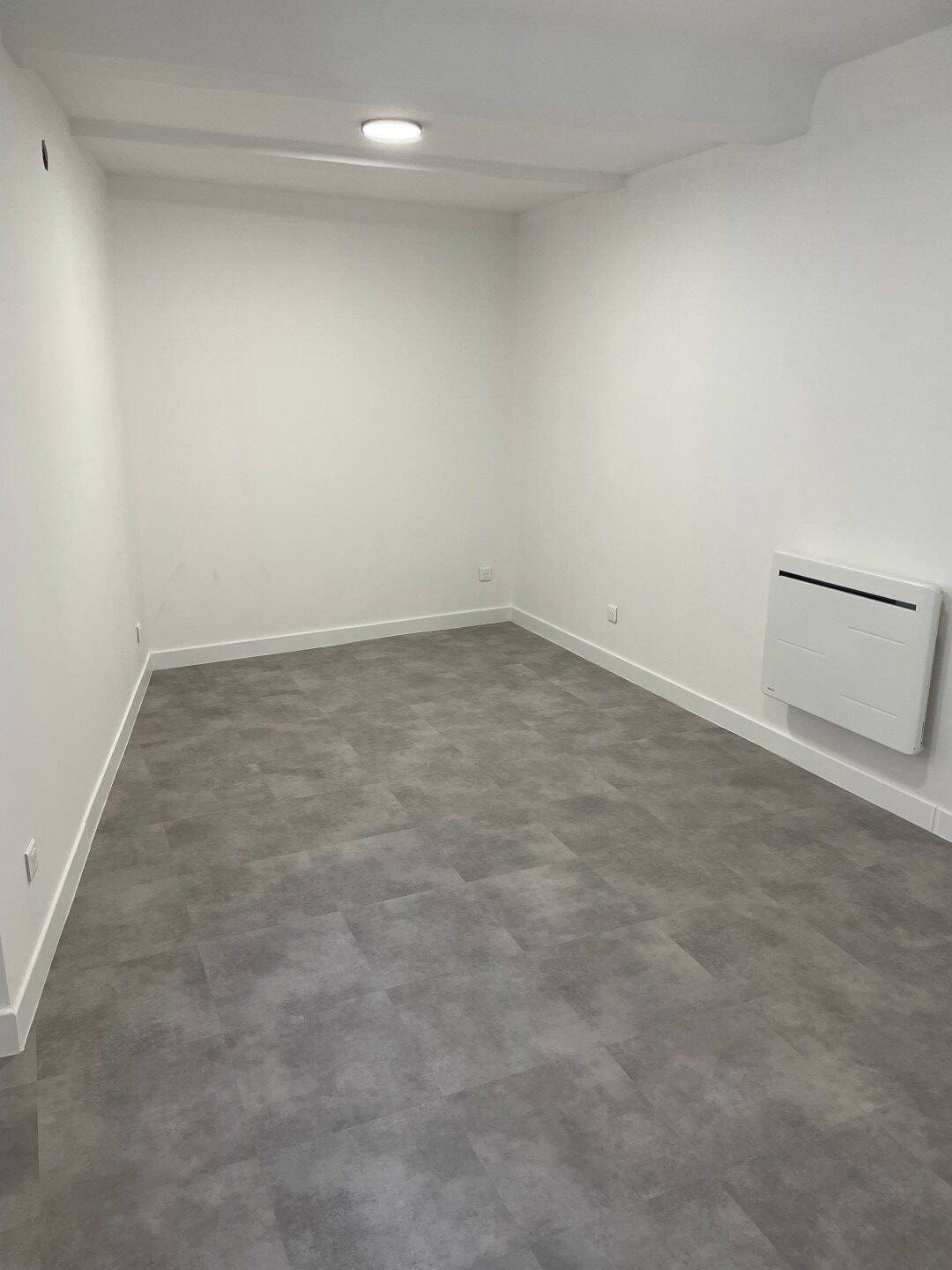 Appartement à louer, 24m², Marseille 13ème