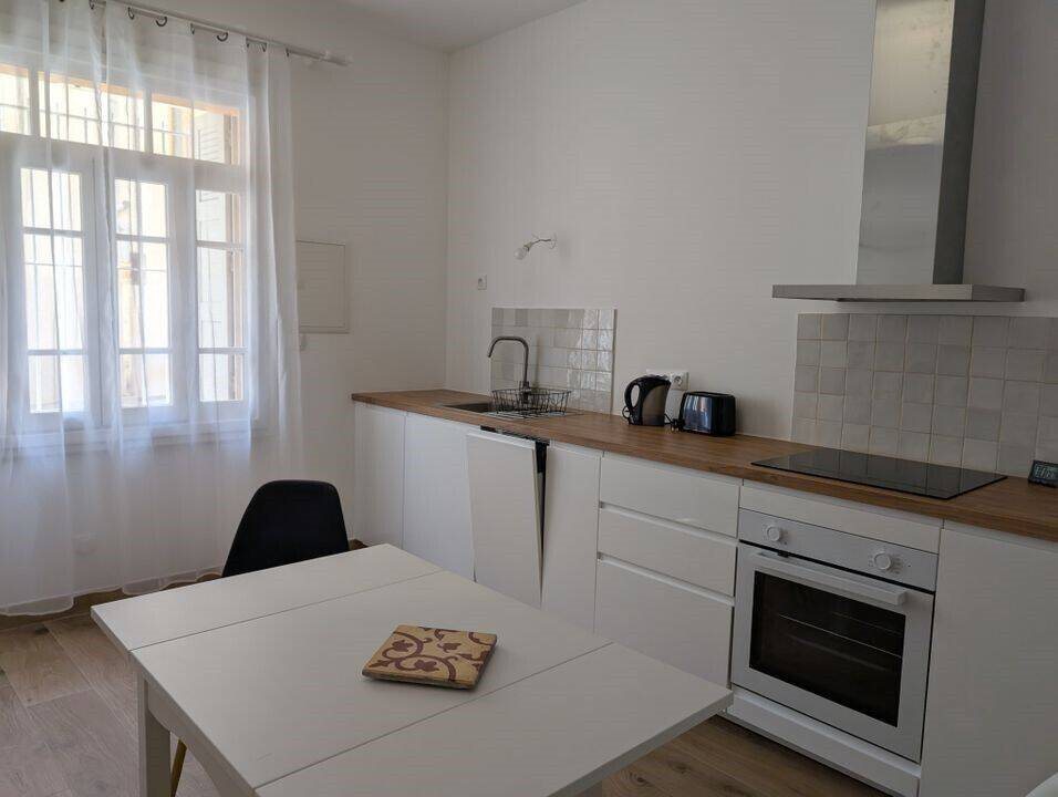 Appartement à louer, 28m², Sète