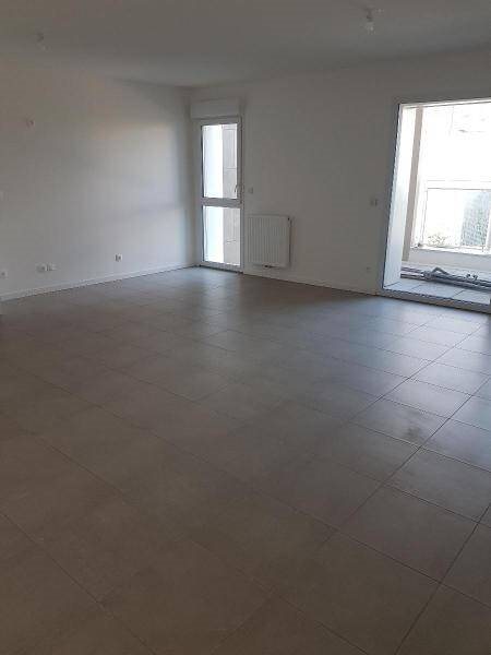 Appartement à louer, 67m², Sathonay-Camp