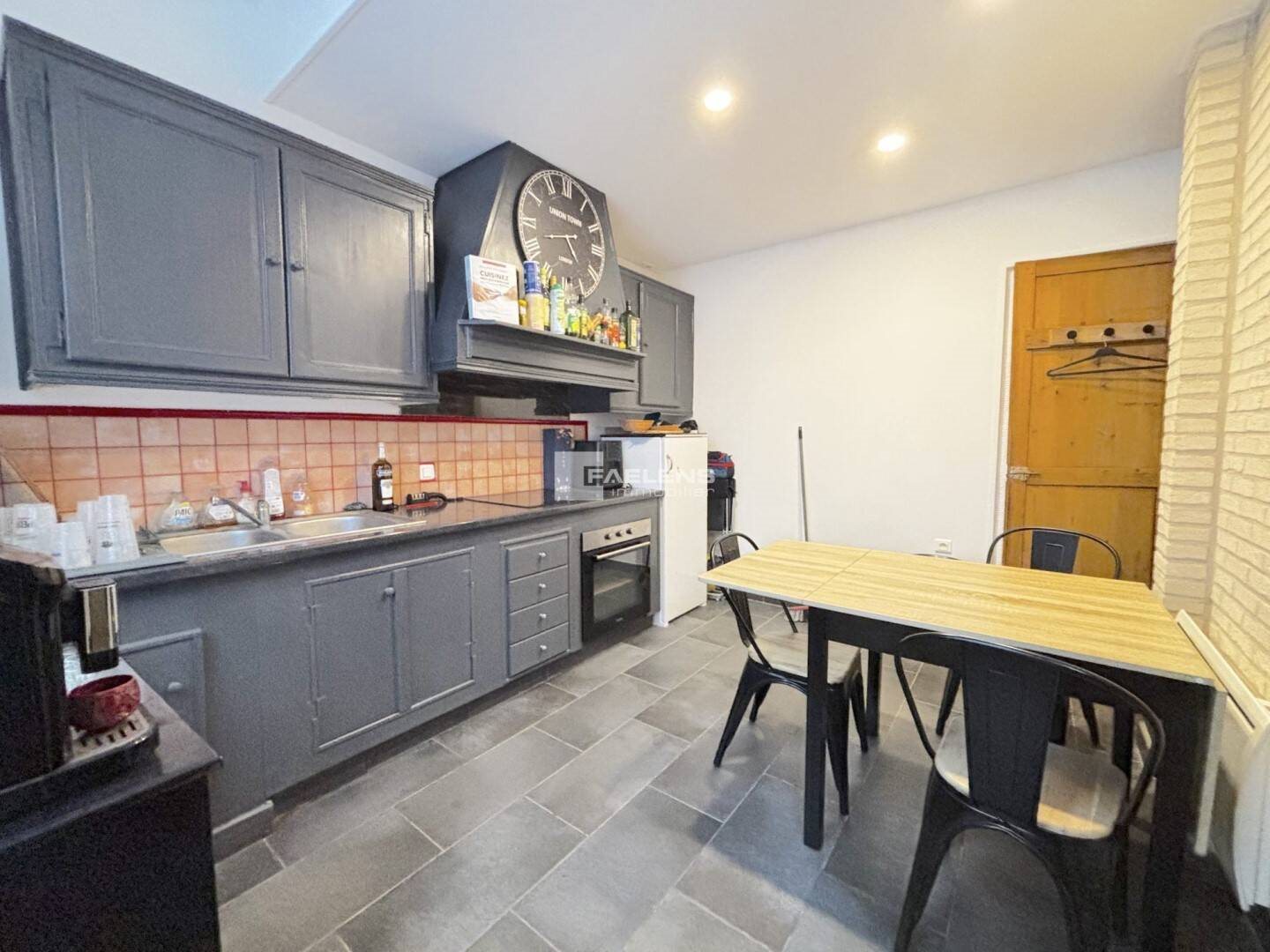 Maison à louer, 38m², Lille