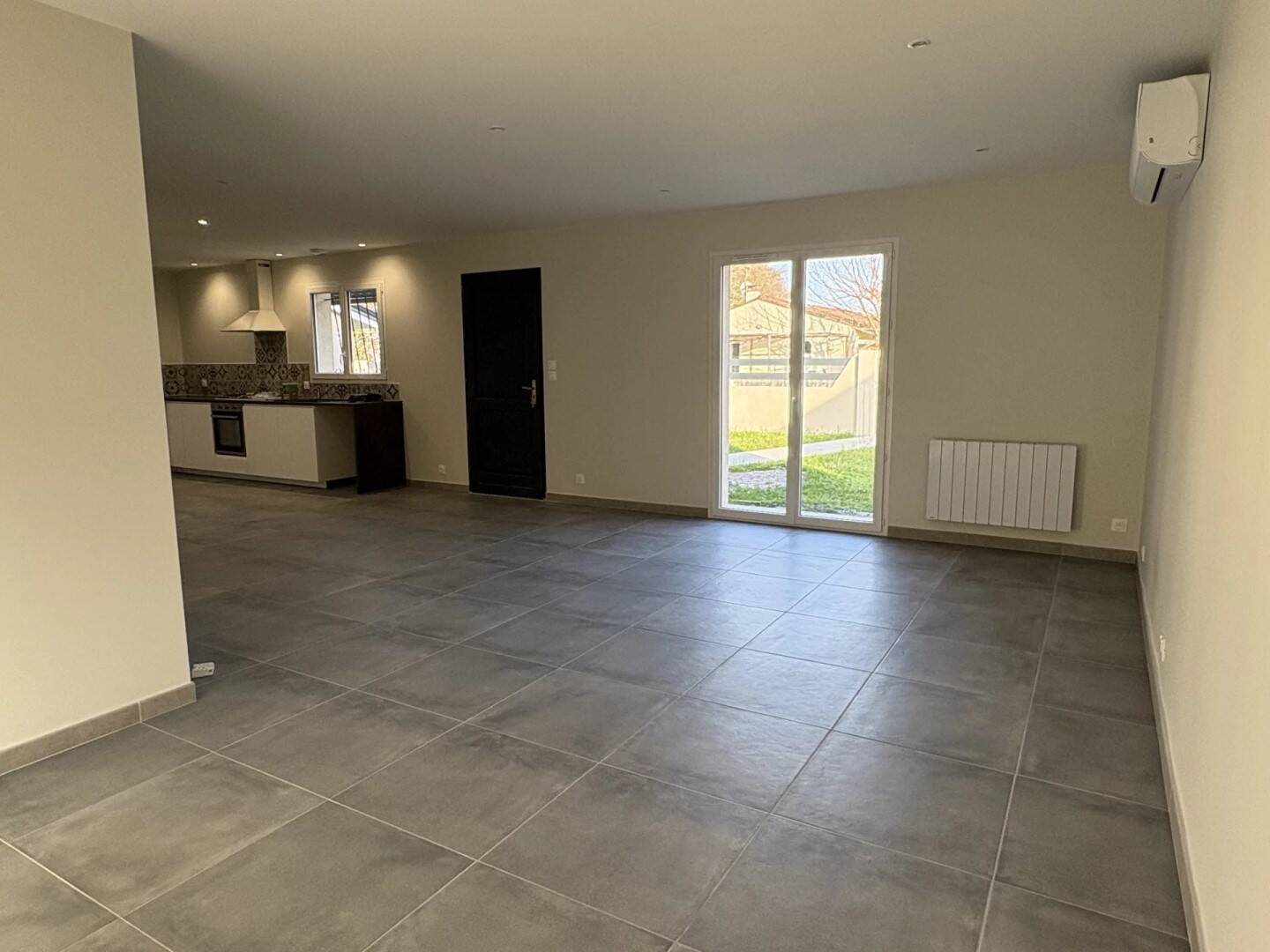 Maison à louer, 90m², Saint-Aubin-de-Médoc