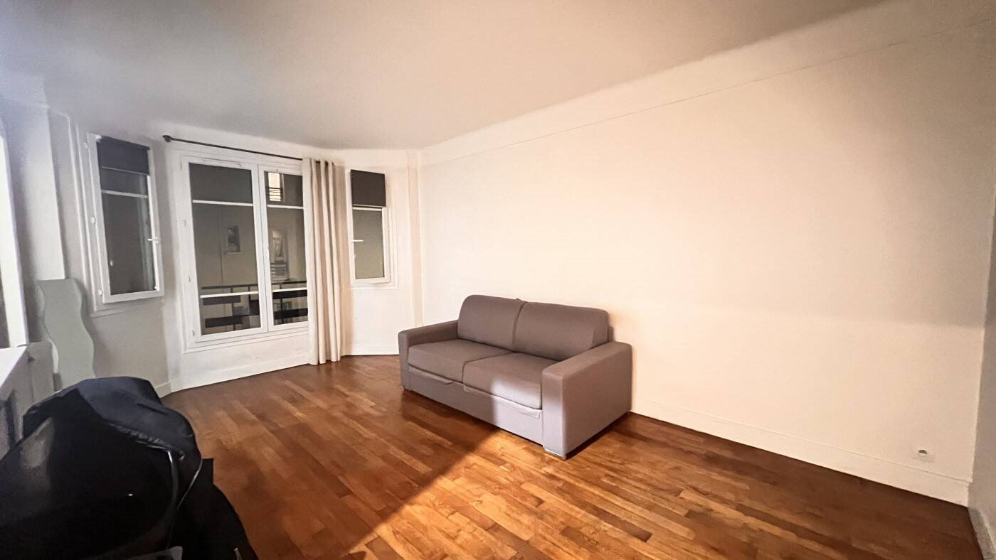 Appartement à louer, 26m², Paris 14ème