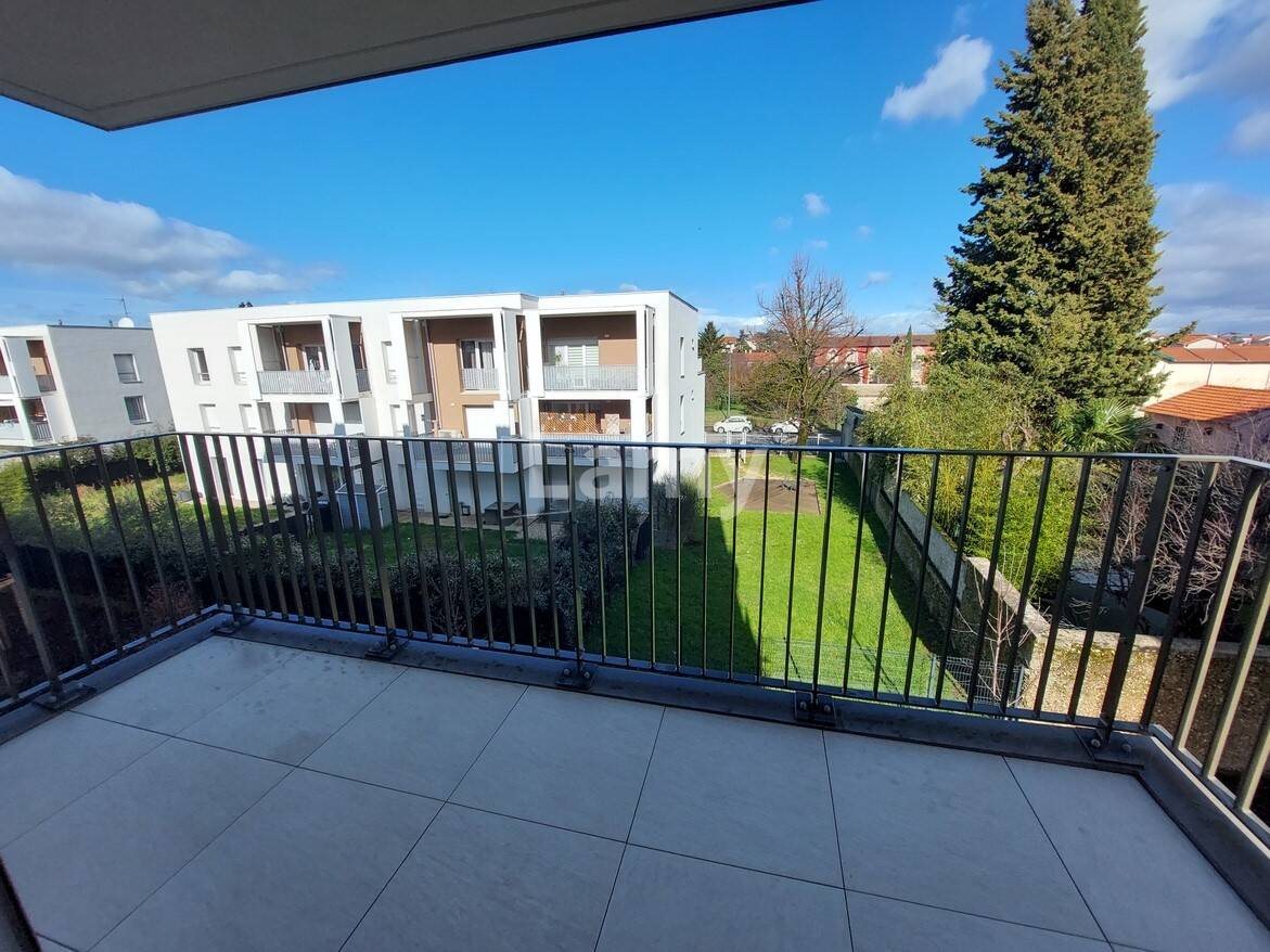 Appartement à louer, 43m², Meyzieu