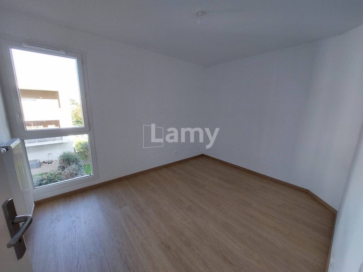 Appartement à louer, 43m², Meyzieu