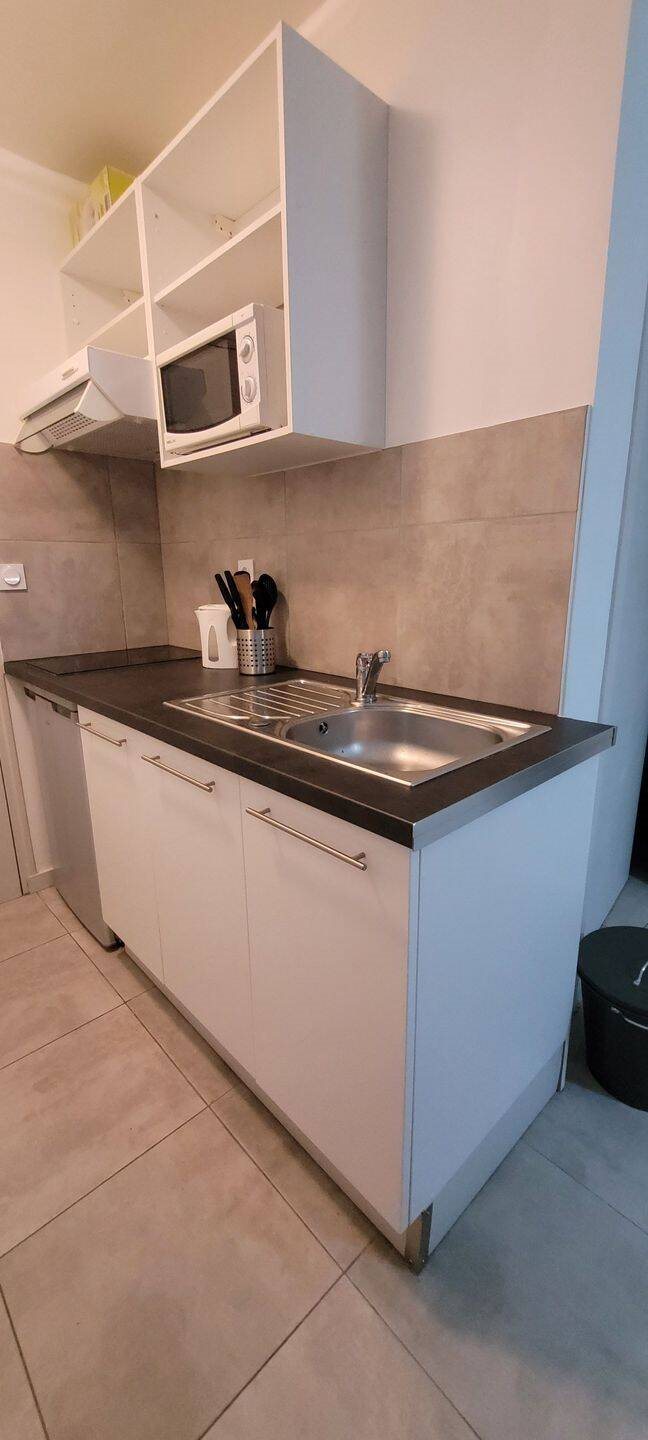 Appartement à louer, 21m², Saint-Etienne