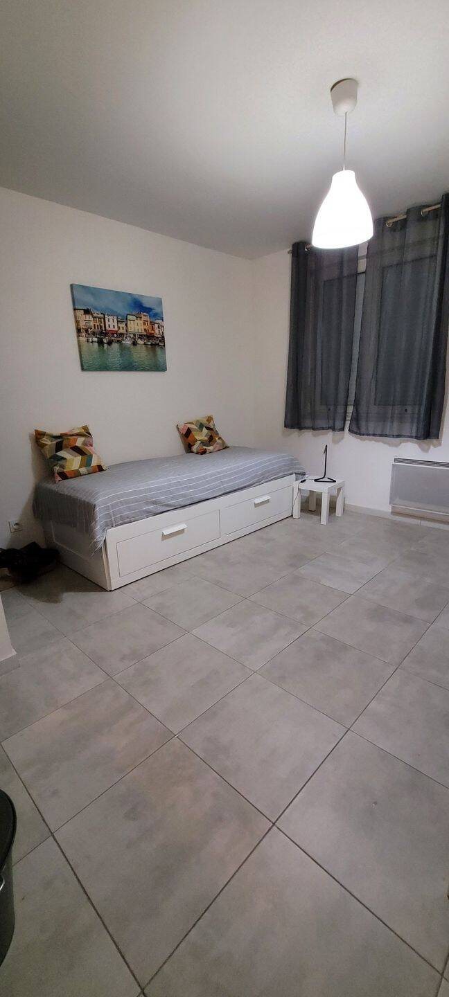 Appartement à louer, 21m², Saint-Etienne