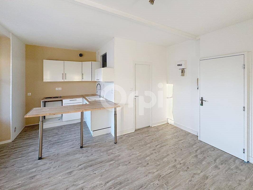 Appartement à louer, 29m², Terrasson-Lavilledieu