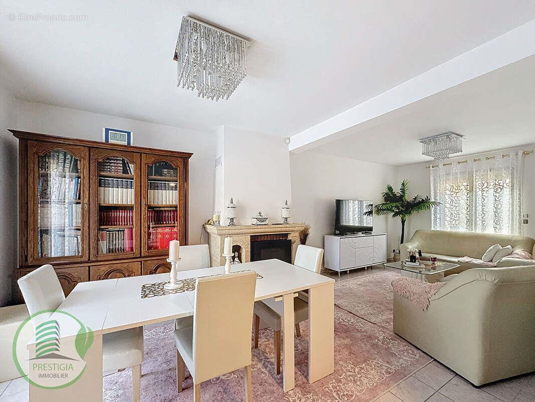 Maison à vendre, 224m², Reims